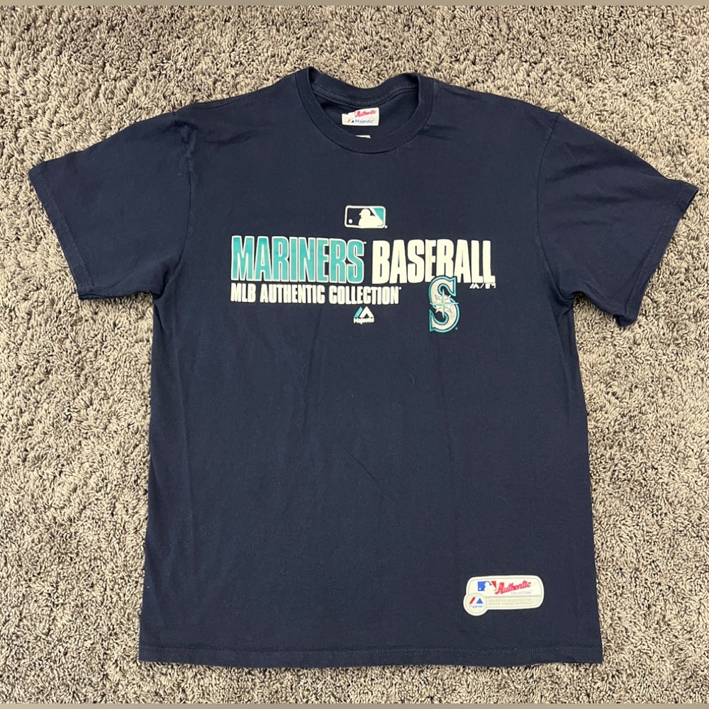 Seattle Mariners Majestic Tshirt Men’s Size Large MLB Authentic Collection Blue